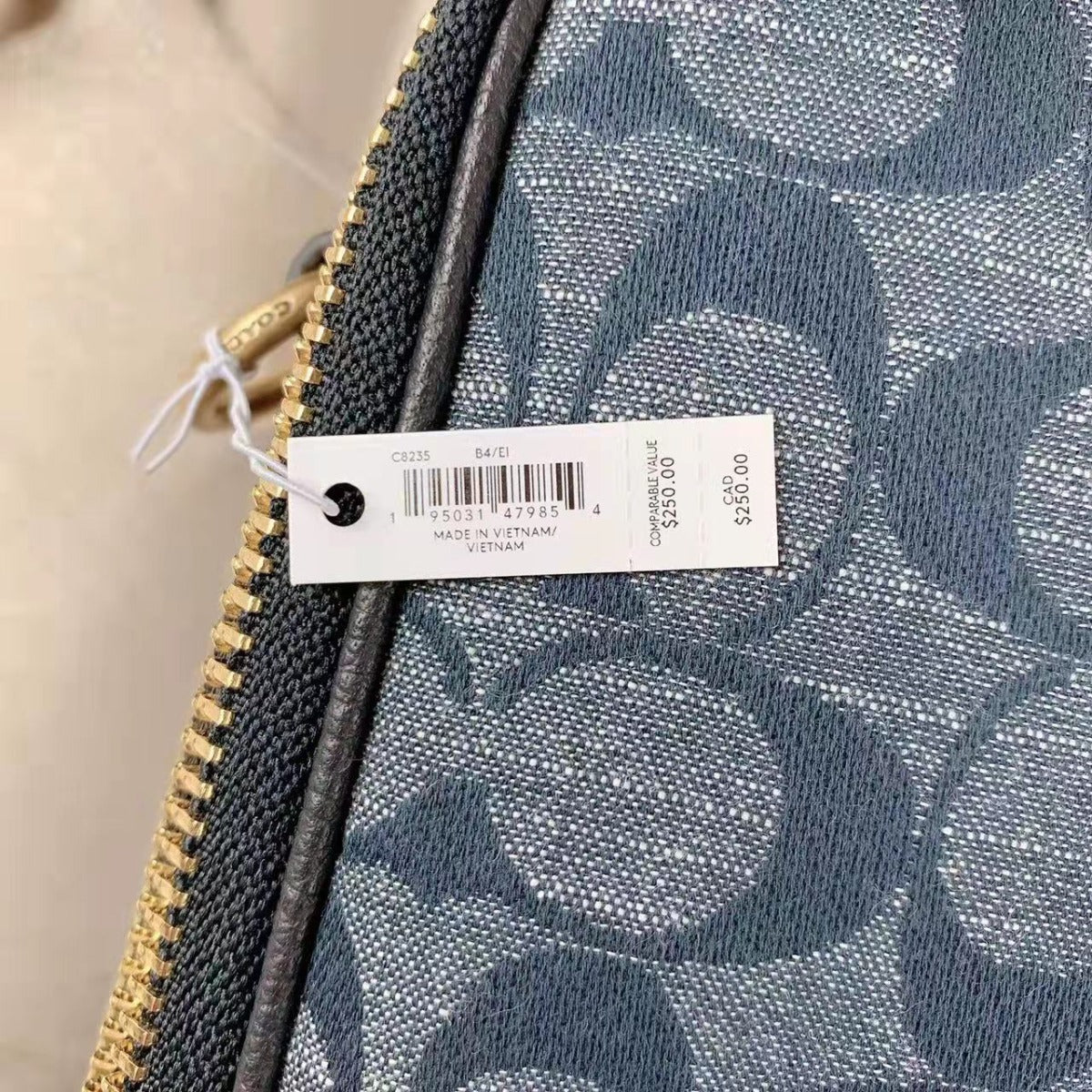 Coach C8235 Stanton Crossbody In Signature Chambray In Brass/DENIM MULTI Coach C8235 Stanton Crossbody In Signature Chambray In Brass/DENIM MULTI